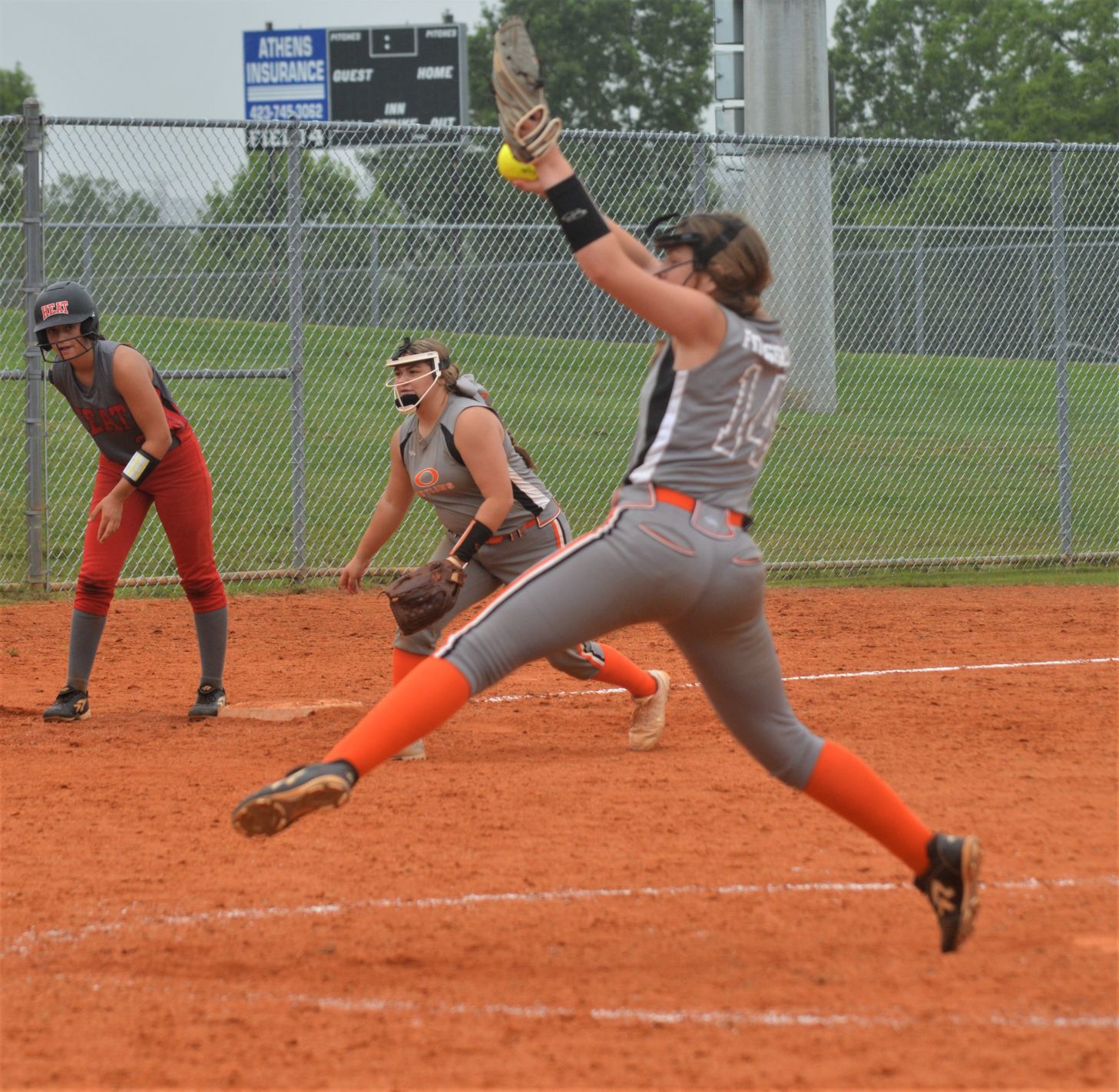 Diamond Outlaws compete in 14U Softball state tournament